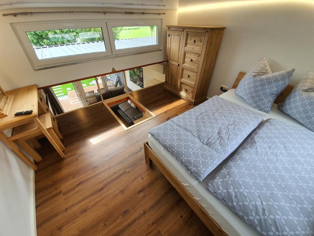 Ferienhaus Am See-2 Hungen Bagian luar foto