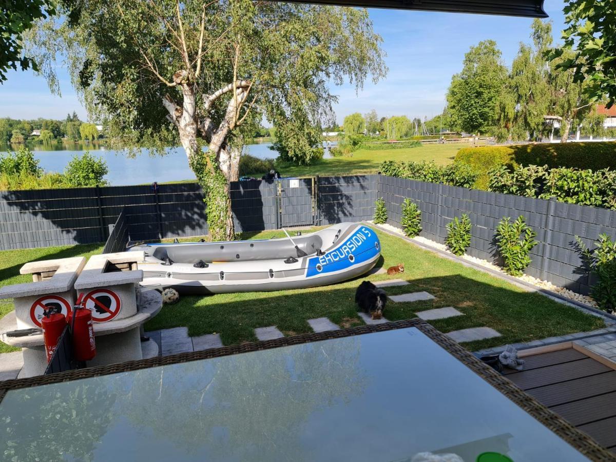 Ferienhaus Am See-2 Hungen Bagian luar foto