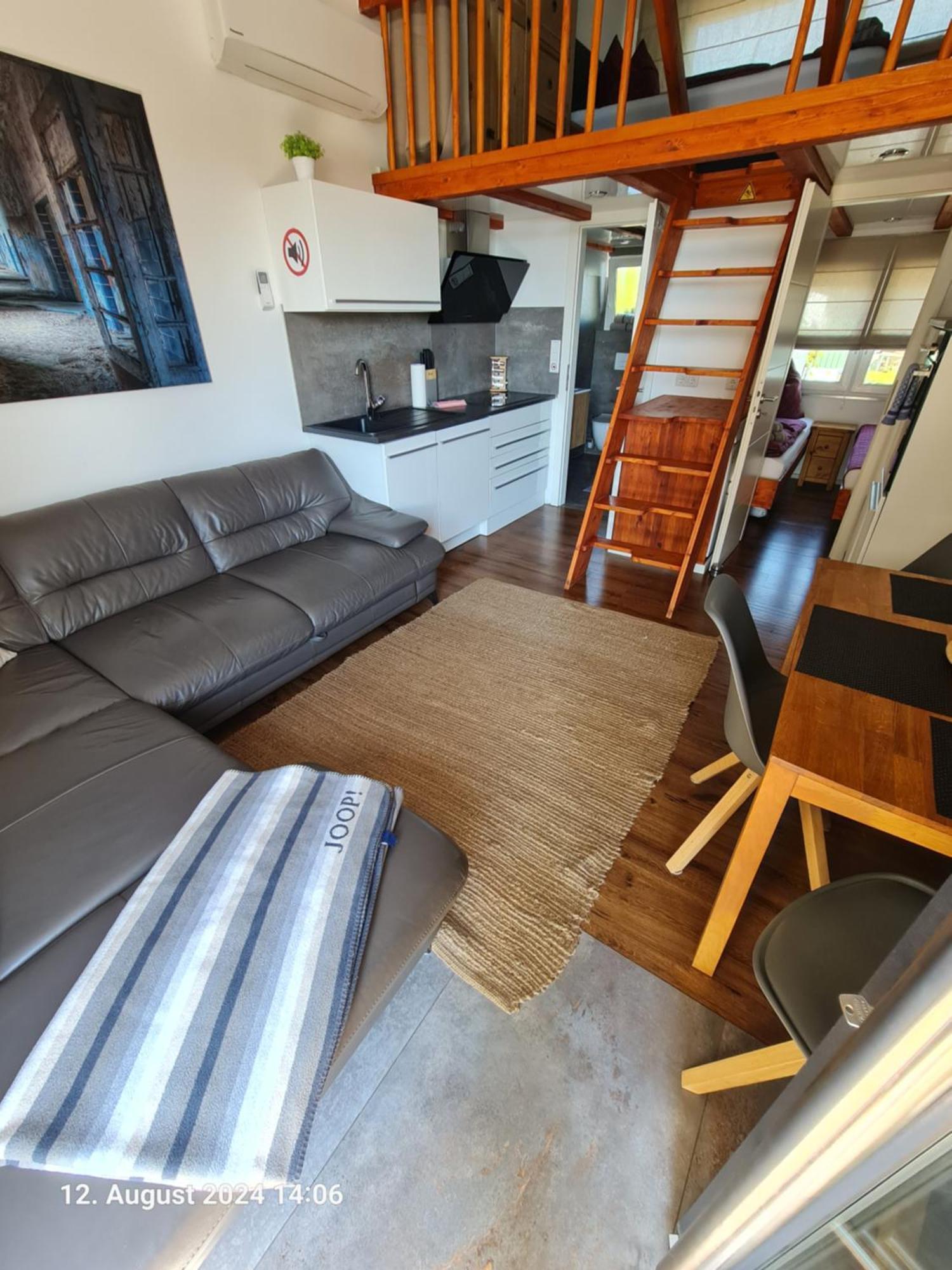 Ferienhaus Am See-2 Hungen Bagian luar foto
