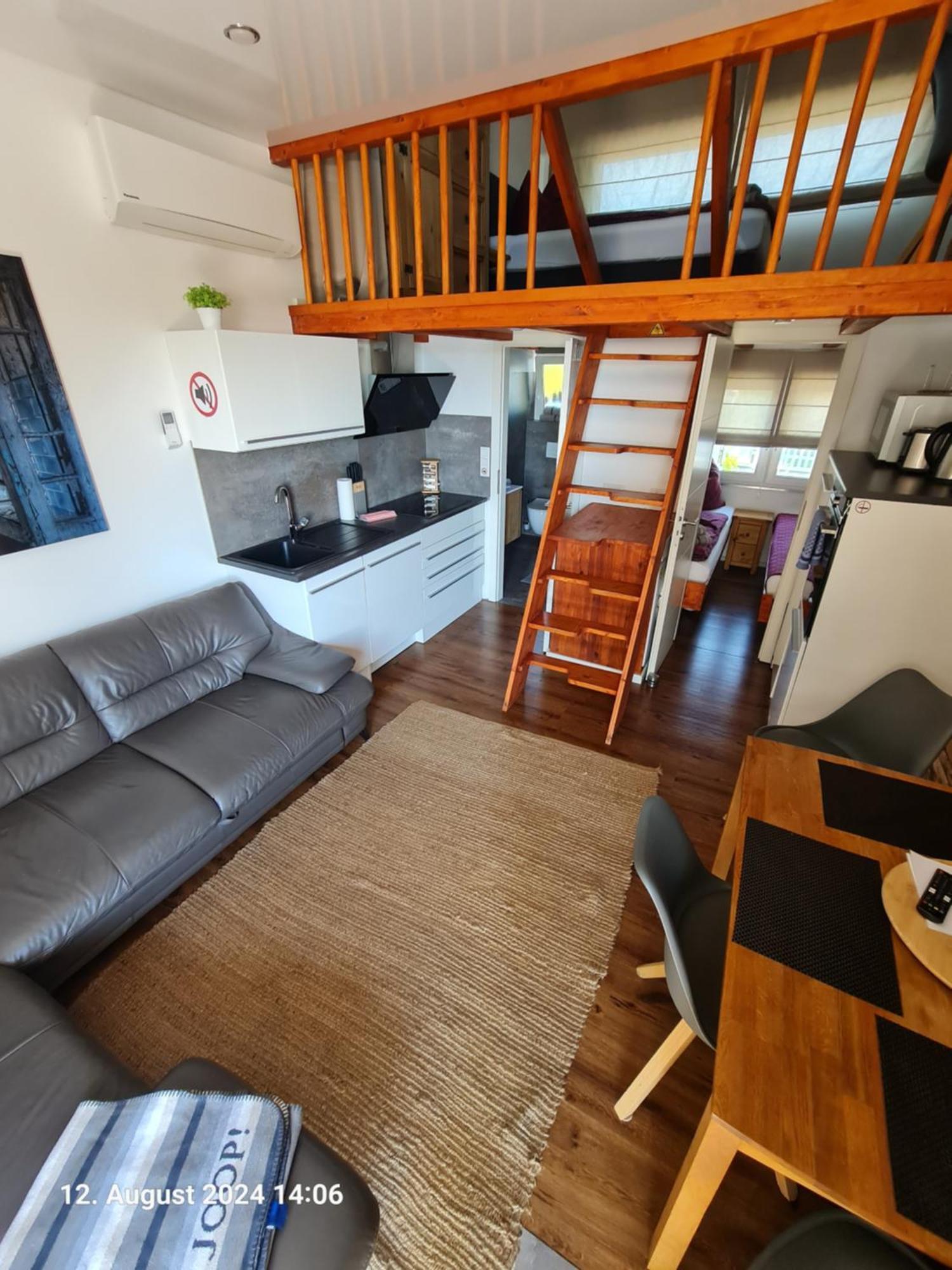 Ferienhaus Am See-2 Hungen Bagian luar foto